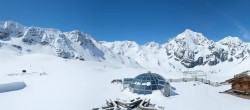 Archiv Foto Webcam Skigebiet Sulden: Panoramakamera Madritschhütte 09:00