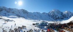 Archiv Foto Webcam Skigebiet Sulden: Panoramakamera Madritschhütte 11:00