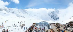 Archiv Foto Webcam Skigebiet Sulden: Panoramakamera Madritschhütte 13:00