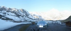 Archiv Foto Webcam Skigebiet Sulden: Panoramakamera Madritschhütte 05:00