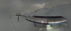 Archived image Webcam Sulden Ski Resort: Chair Lift Madritsch 23:00
