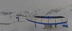 Archived image Webcam Sulden Ski Resort: Chair Lift Madritsch 09:00