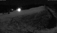 Archived image Webcam Mid station of the Tauern Seilbahn (1381m) 03:00