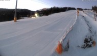 Archived image Webcam Mid station of the Tauern Seilbahn (1381m) 06:00