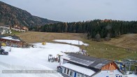 Archived image Webcam Grebenzen Ski Resort: Base Station 13:00