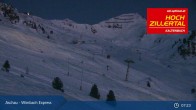 Archived image Webcam Wimbach Express Gondola - Hochzillertal 06:00