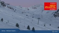 Archived image Webcam Wimbach Express Gondola - Hochzillertal 07:00