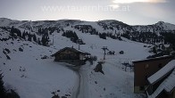 Archived image Webcam Planneralm: View Tauern House 07:00