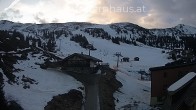 Archived image Webcam Planneralm: View Tauern House 06:00