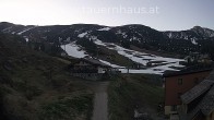 Archived image Webcam Planneralm: View Tauern House 06:00