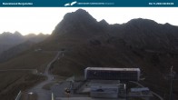 Archived image Webcam Kanzelwandbahn top station 06:00