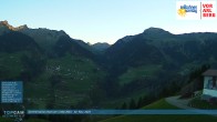 Archiv Foto Webcam Seilbahnen Sonntag: Bergstation Pendelbahn 05:00