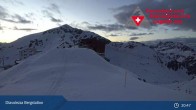 Archived image Webcam Diavolezza - Top station 02:00