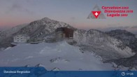 Archiv Foto Webcam Diavolezza: Berghaus und Bergstation 06:00