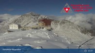 Archiv Foto Webcam Diavolezza: Berghaus und Bergstation 10:00