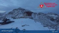 Archived image Webcam Diavolezza - Top station 00:00