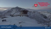 Archived image Webcam Diavolezza - Top station 00:00