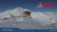 Archiv Foto Webcam Diavolezza: Berghaus und Bergstation 10:00