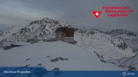 Archiv Foto Webcam Diavolezza: Berghaus und Bergstation 07:00