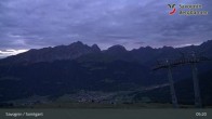 Archived image Webcam ski resort Savognin, mountain station "Panoramabahn" 04:00