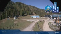 Archived image Webcam Lermoos - Hochmoos Express Lift Top Station 08:00