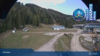 Archived image Webcam Lermoos - Hochmoos Express Lift Top Station 12:00