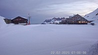 Archived image Webcam Jochpass (2.207 m) in Engelberg/Titlis 06:00