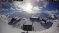 Archiv Foto Webcam Andermatt-Sedrun: Bergstation Gütsch 09:00