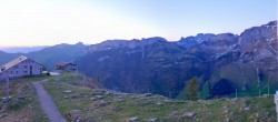 Archiv Foto Webcam Ebenalp: Panoramablick Bergstation 05:00