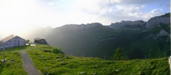 Archiv Foto Webcam Ebenalp: Panoramablick Bergstation 06:00