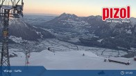 Archiv Foto Webcam Skigebiet Pizol: Bergstation Gaffia 07:00