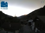 Archived image Webcam 4 Vallées: Hotel La Vallée 06:00