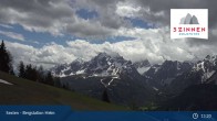 Archiv Foto Webcam 3 Zinnen Dolomiten: Sexten Bergstation Helm 12:00