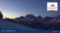 Archiv Foto Webcam 3 Zinnen Dolomiten: Sexten Bergstation Helm 06:00