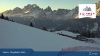 Archiv Foto Webcam 3 Zinnen Dolomiten: Sexten Bergstation Helm 06:00