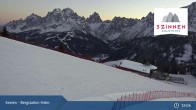 Archived image Webcam Sextner Dolomites Skiing Mountain Helm 18:00