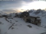 Archived image Webcam Hut "Schöne Aussicht" 07:00