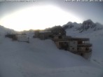 Archived image Webcam Hut "Schöne Aussicht" 05:00