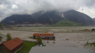 Archiv Foto Webcam Schöneben: Talstation der Bergbahn mit Blick auf Reschensee und Dorf Reschen 13:00