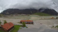 Archiv Foto Webcam Schöneben: Talstation der Bergbahn mit Blick auf Reschensee und Dorf Reschen 11:00