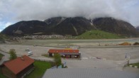 Archiv Foto Webcam Schöneben: Talstation der Bergbahn mit Blick auf Reschensee und Dorf Reschen 17:00