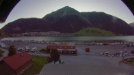 Archiv Foto Webcam Schöneben: Talstation der Bergbahn mit Blick auf Reschensee und Dorf Reschen 00:00