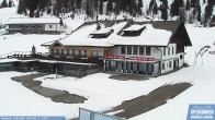 Archived image Webcam ski school meeting point 17:00