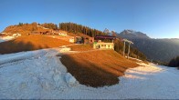 Archived image Webcam Ladurns: Top Station Gondola 06:00