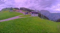Archiv Foto Webcam Ladurns: Bergstation Kabinenbahn 17:00