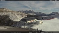 Archiv Foto Webcam Fassatal - Moena - Ankunft der Gondelbahn "Valbona le Cune" 13:00