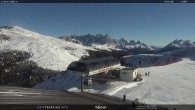 Archiv Foto Webcam Fassatal - Moena - Ankunft der Gondelbahn "Valbona le Cune" 13:00