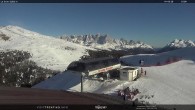 Archived image Webcam Fassatal - Moena - mountainstation of the gondola "Valbona le Cune" 15:00