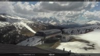 Archived image Webcam Fassatal - Moena - mountainstation of the gondola "Valbona le Cune" 11:00