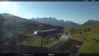 Archiv Foto Webcam Fassatal - Moena - Ankunft der Gondelbahn "Valbona le Cune" 07:00
